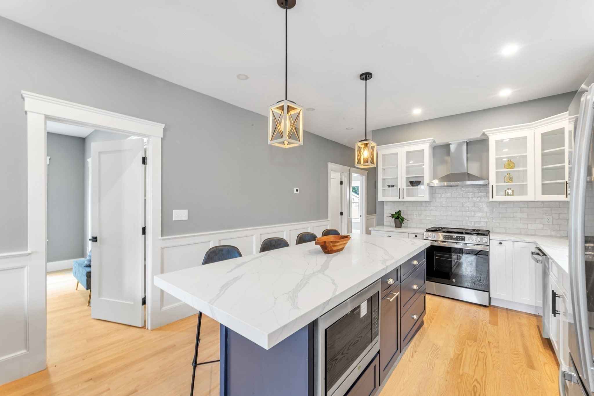 roslindale - #73414541