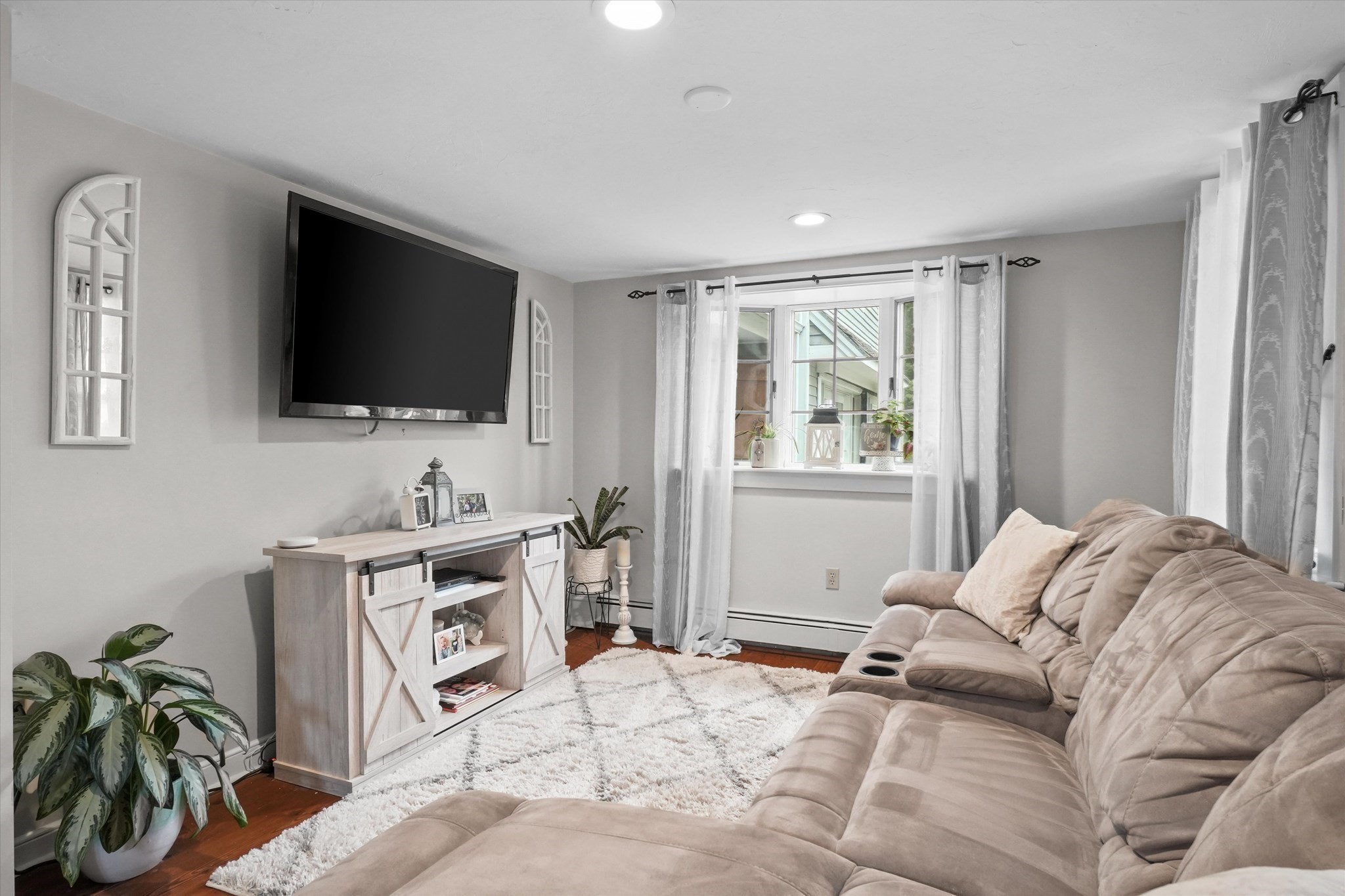 hudson - #73414570