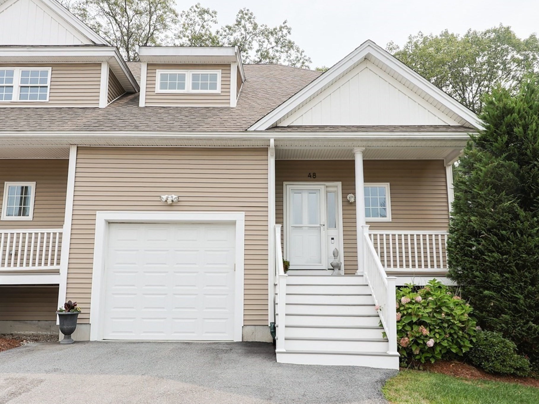 48 Leanne Way Unit 48, Franklin, MA 02038