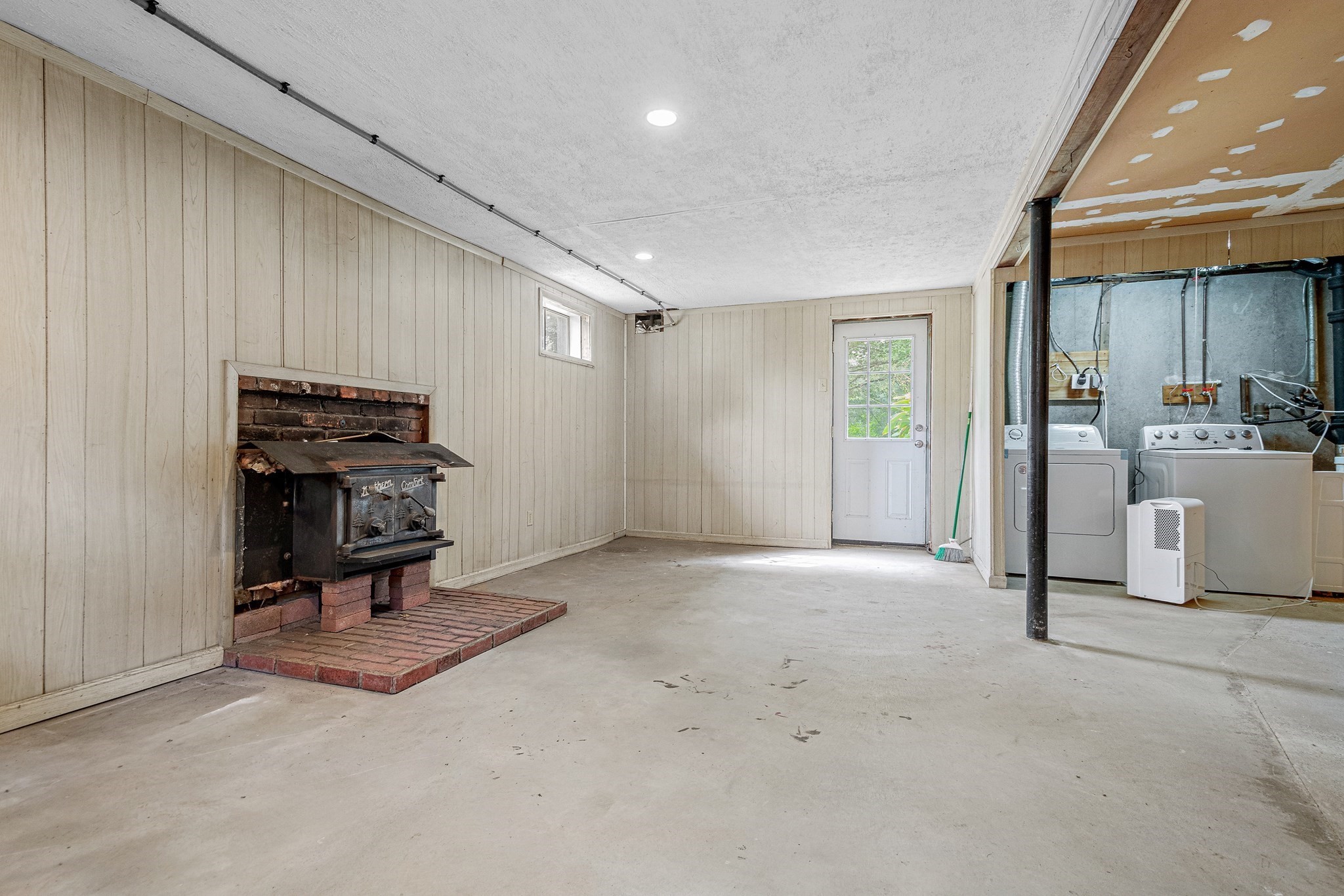 hopkinton - #73414670