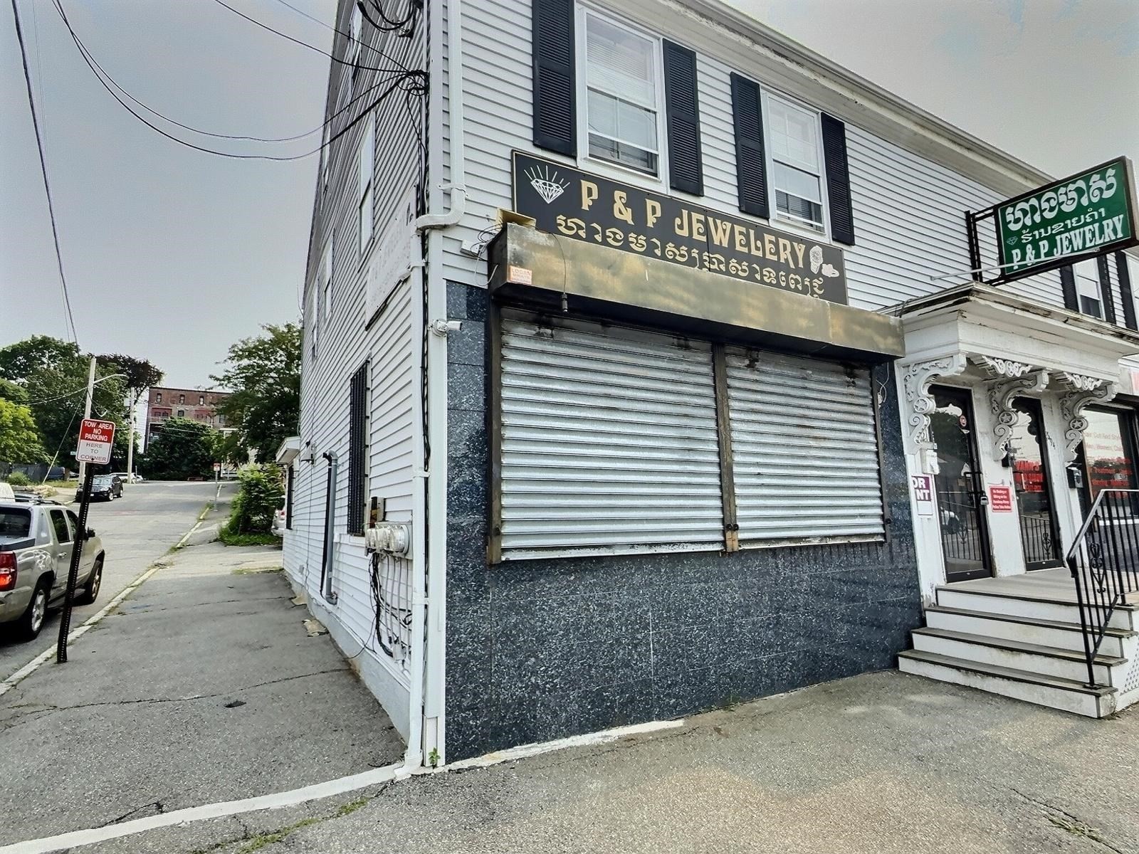 lowell - #73414678