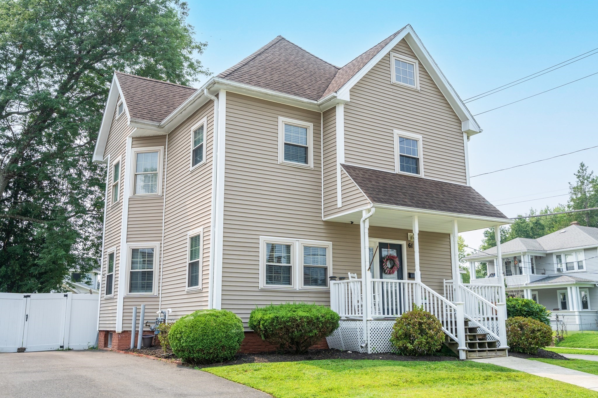chicopee - #73414681