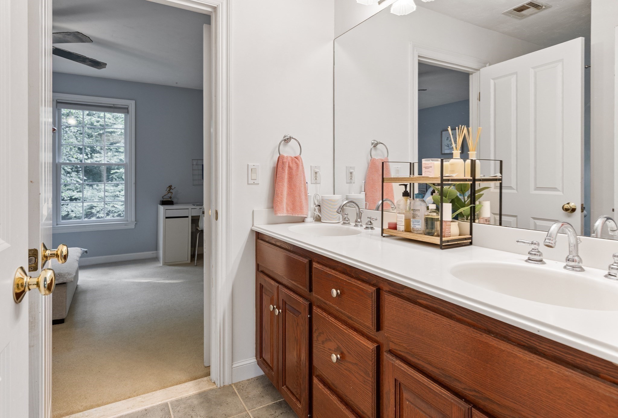 hopkinton - #73414704