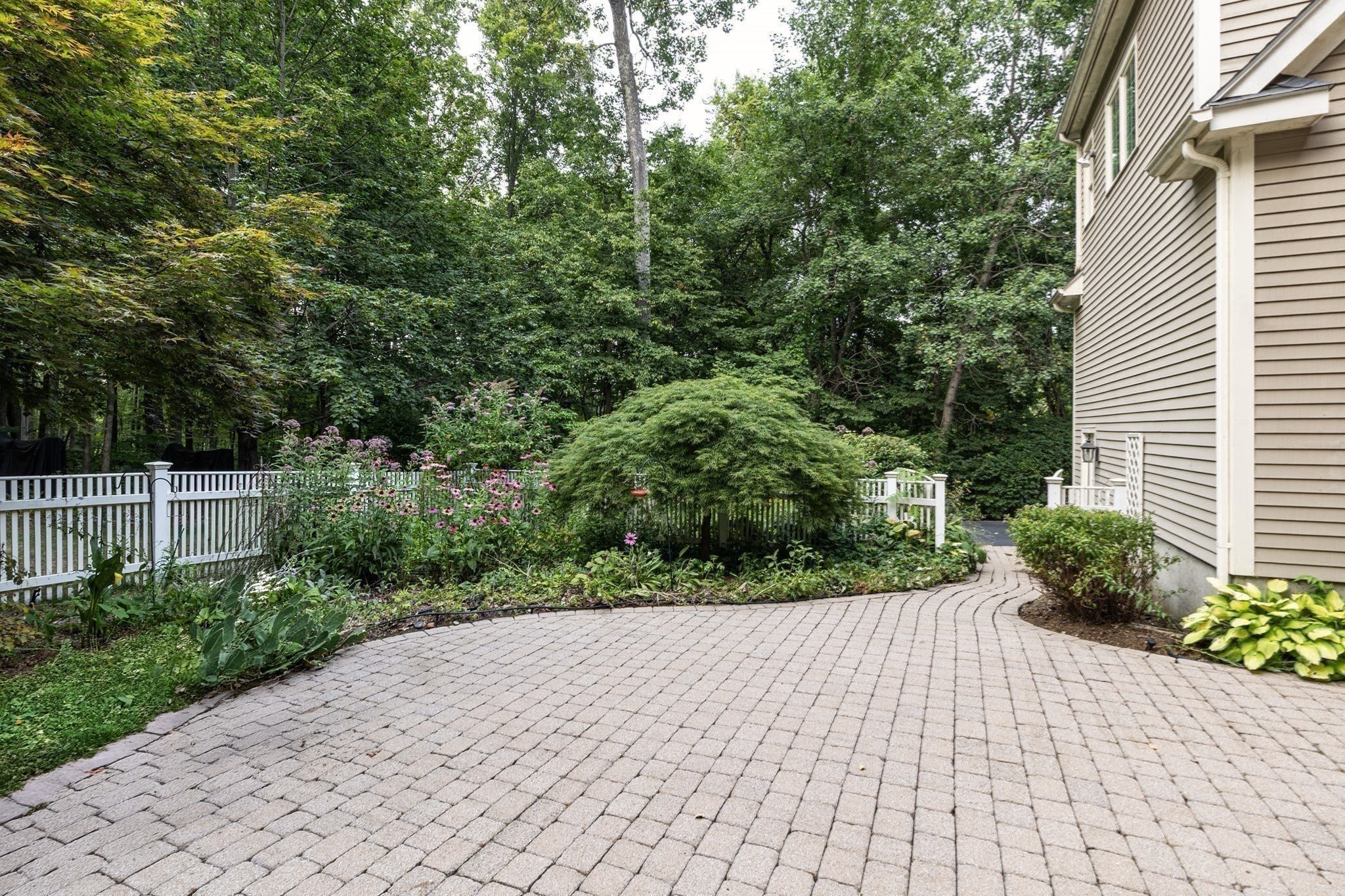 hopkinton - #73414704