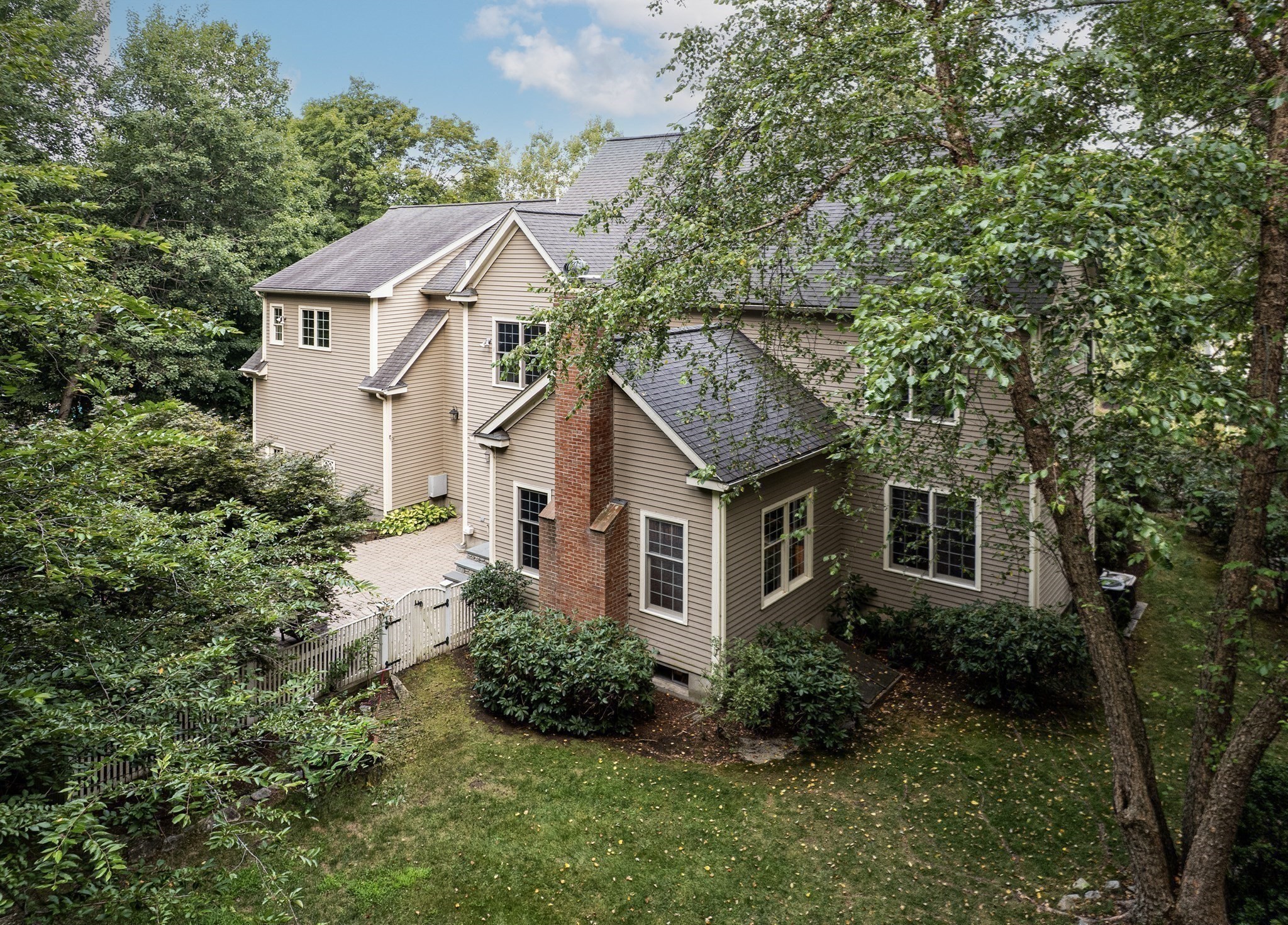 hopkinton - #73414704