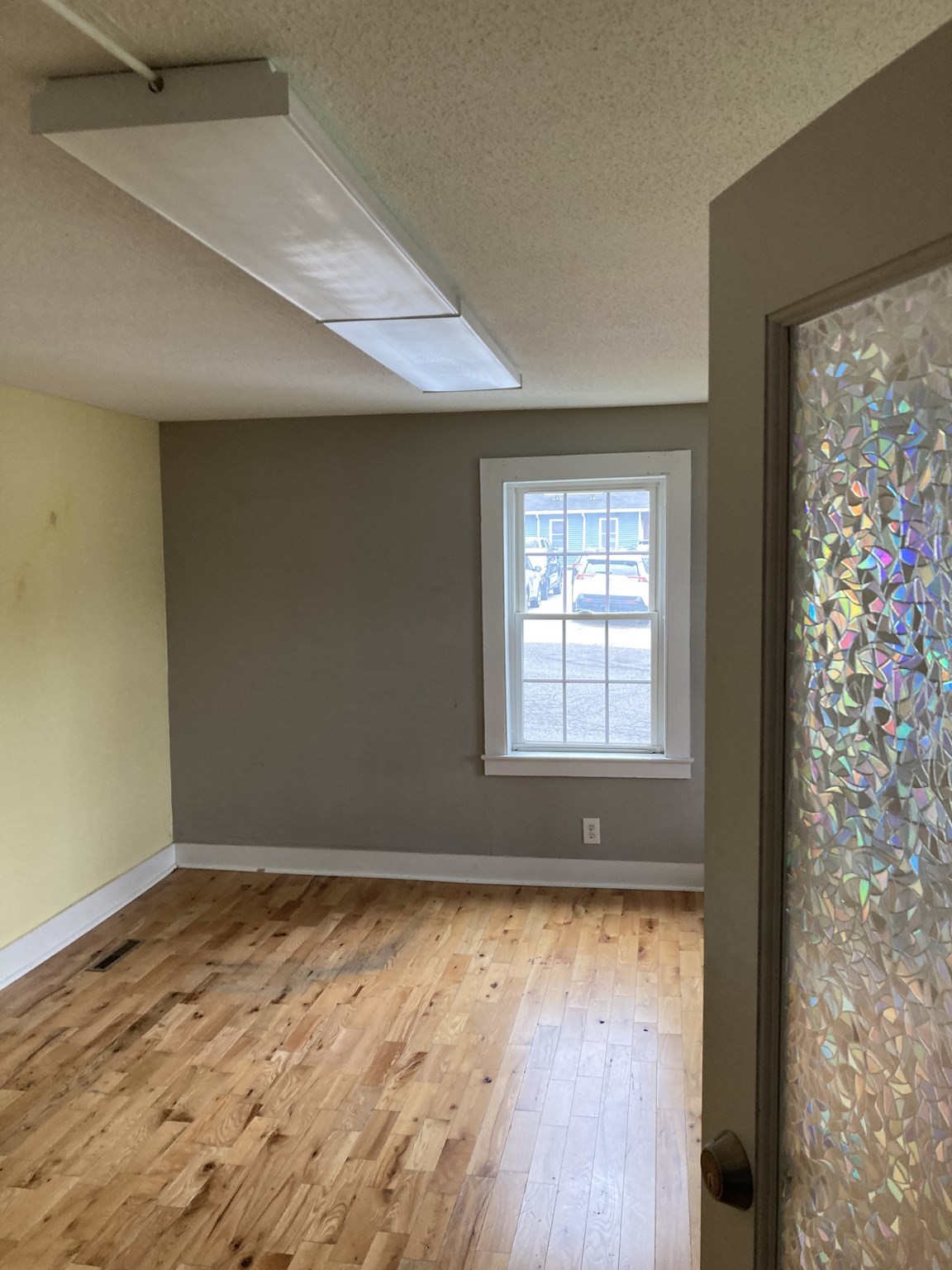 23 Southwick St, Agawam, MA 01030 - Image 2