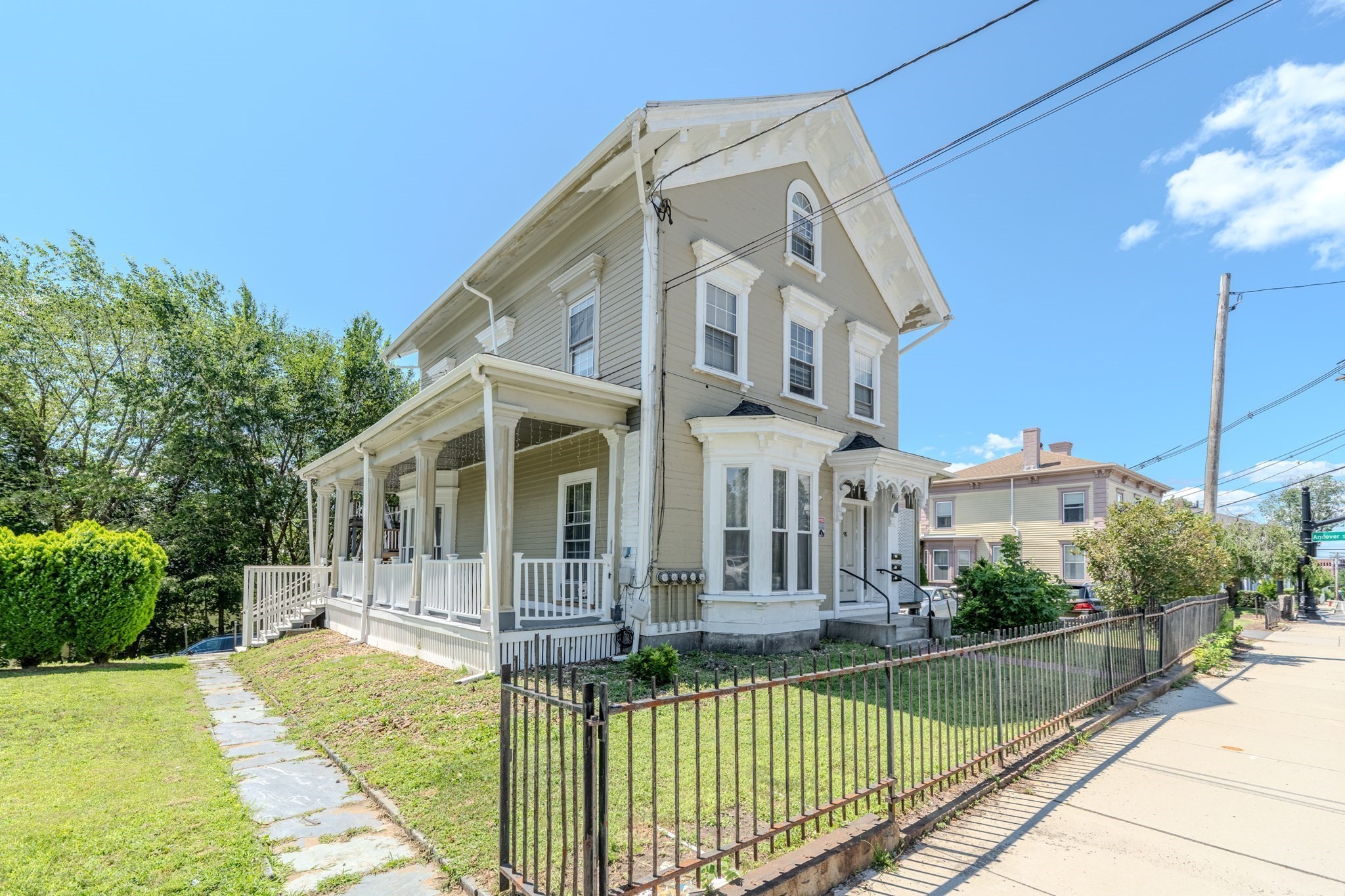 lowell - #73414719