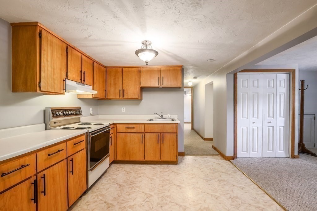 charlton - #73414737