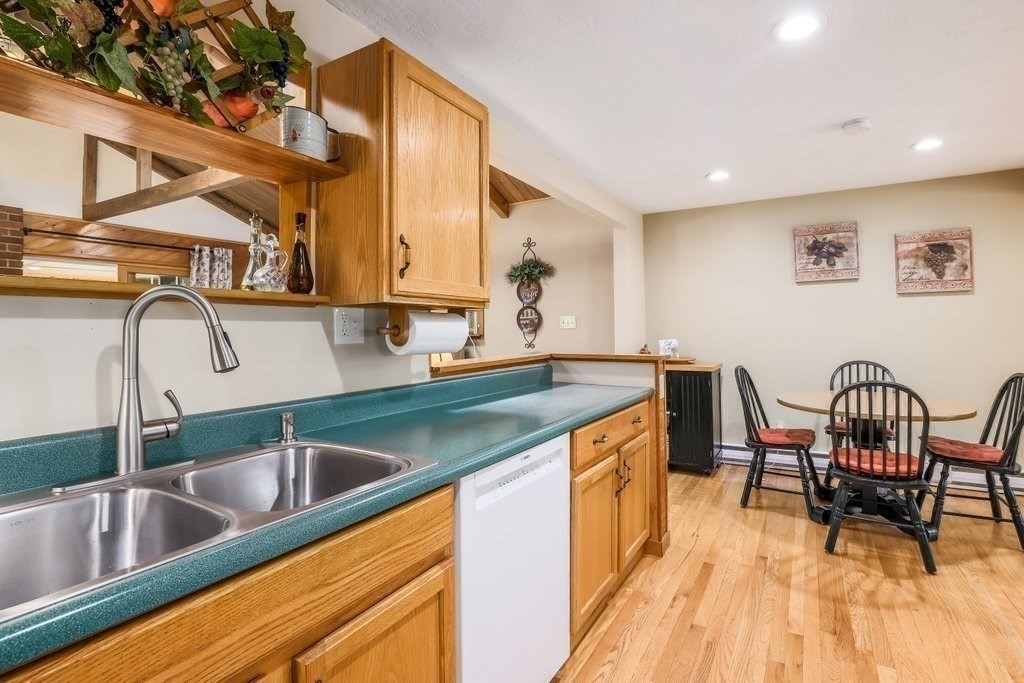 charlton - #73414737