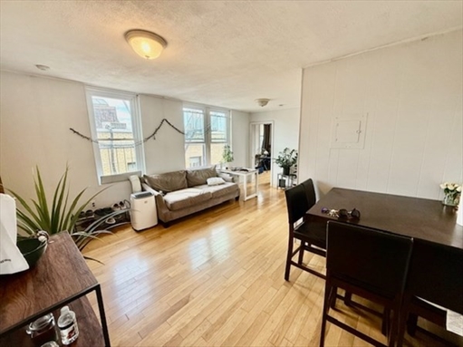 1 Noyes Place, Apt 8