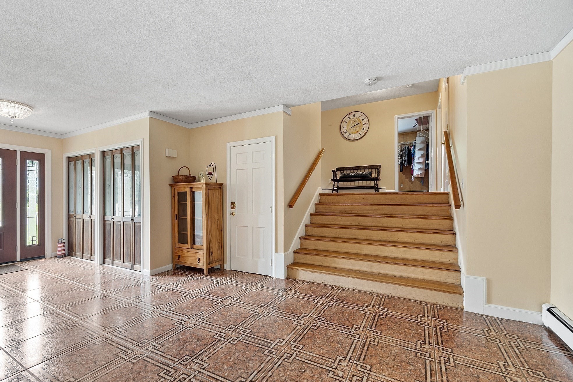 6 Clover Hill Drive, Chelmsford, MA 01824 - Image 3