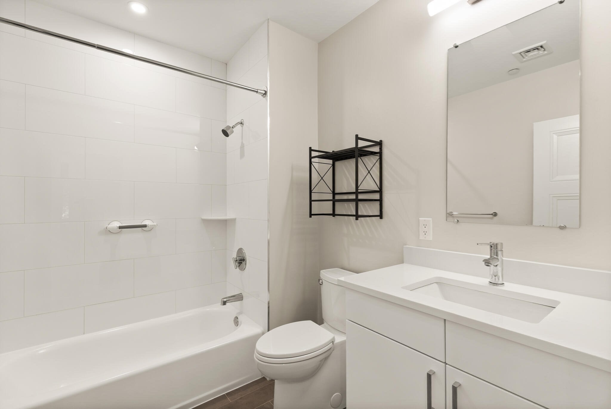425 Lagrange St Unit 203, West Roxbury, Boston, MA 02132 - Image 24