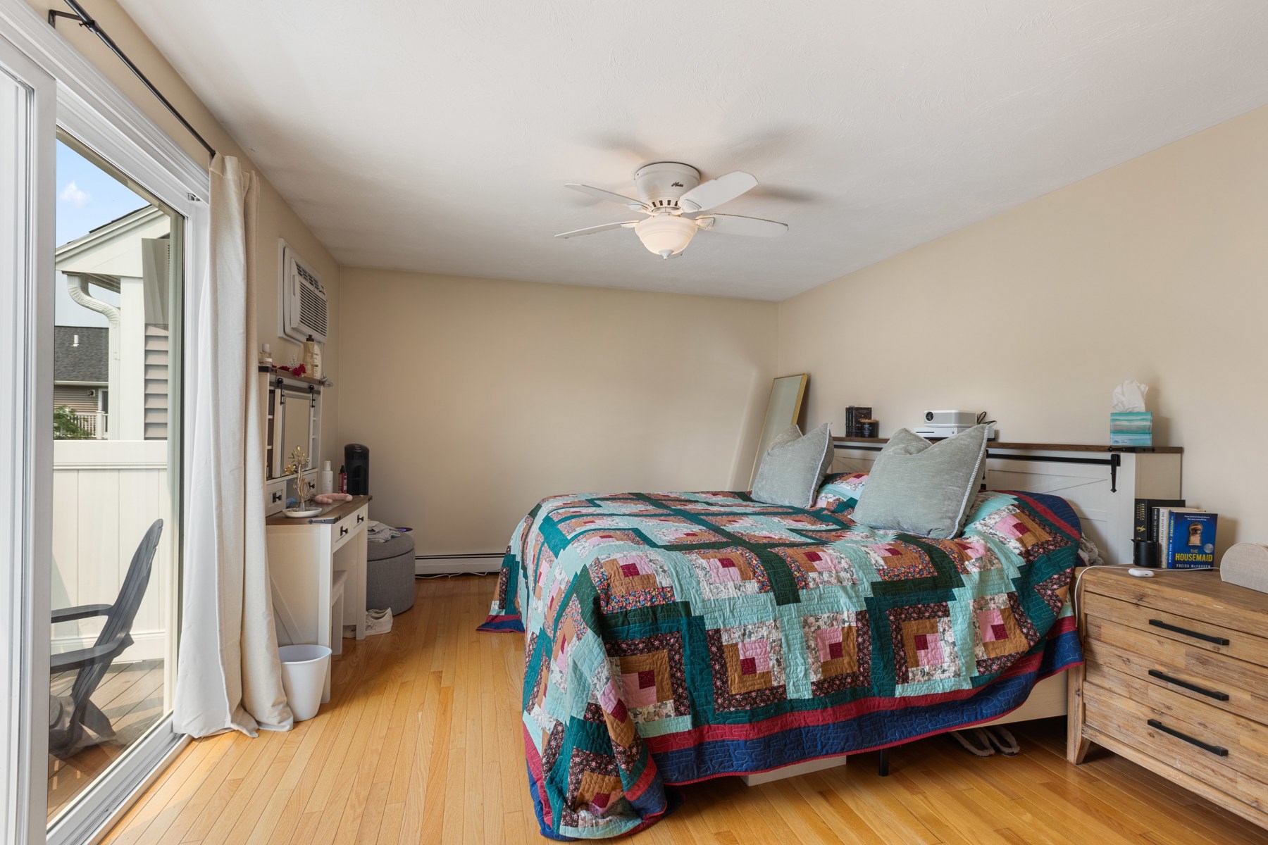 leominster - #73414782