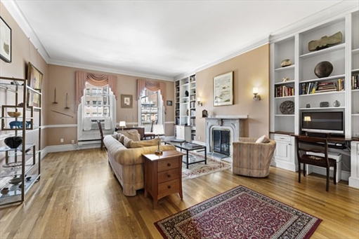 265 Beacon St, Apt 4