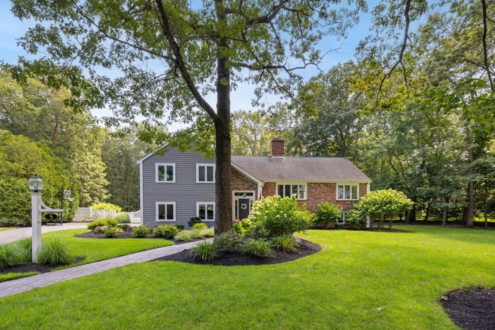 lynnfield - #73414882