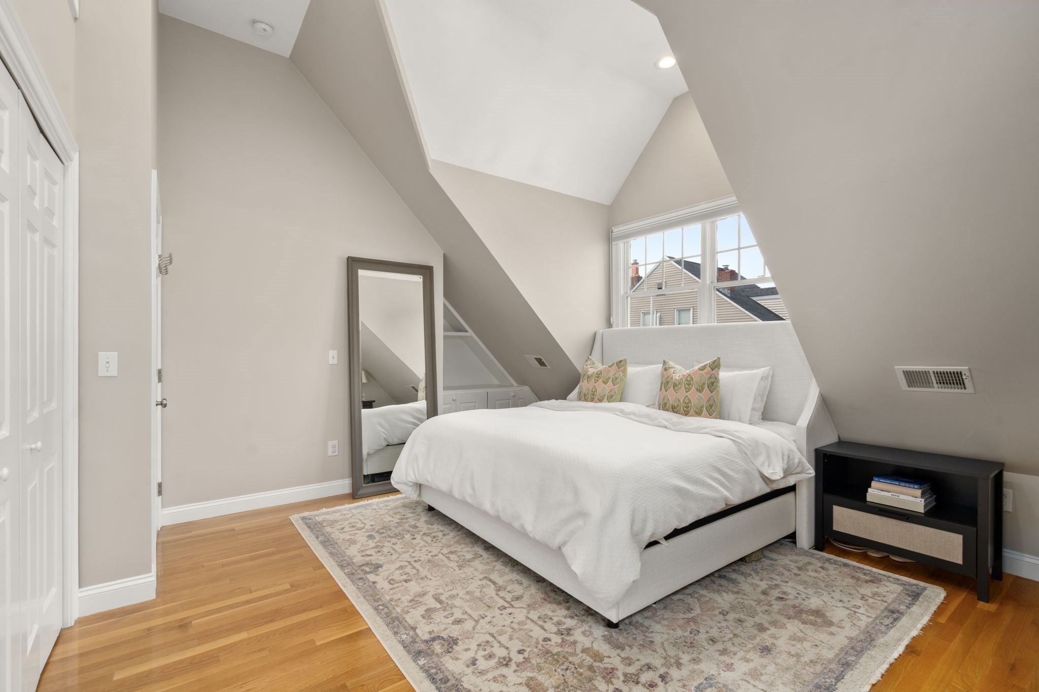 charlestown - #73414899