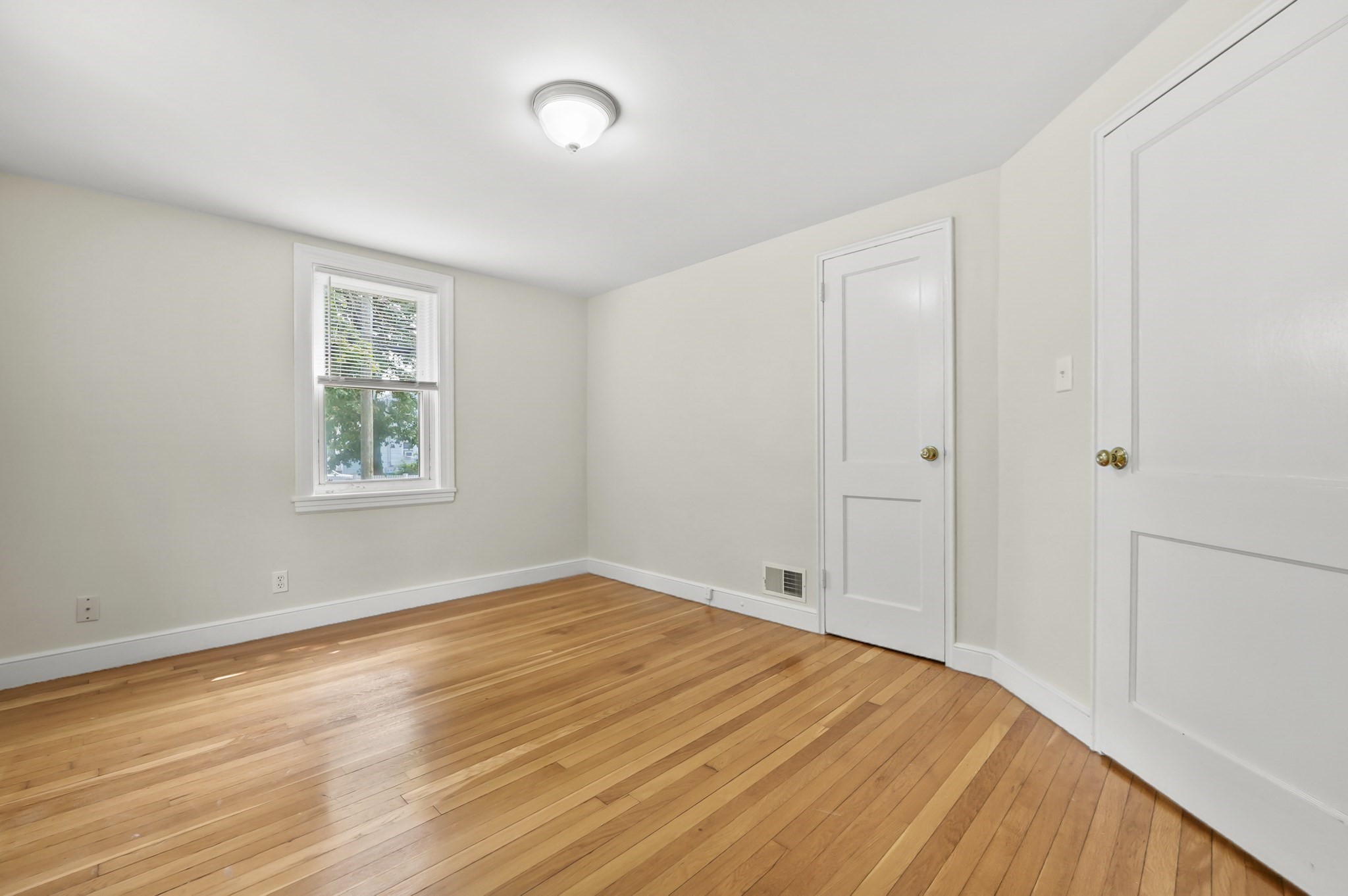 woburn - #73414907