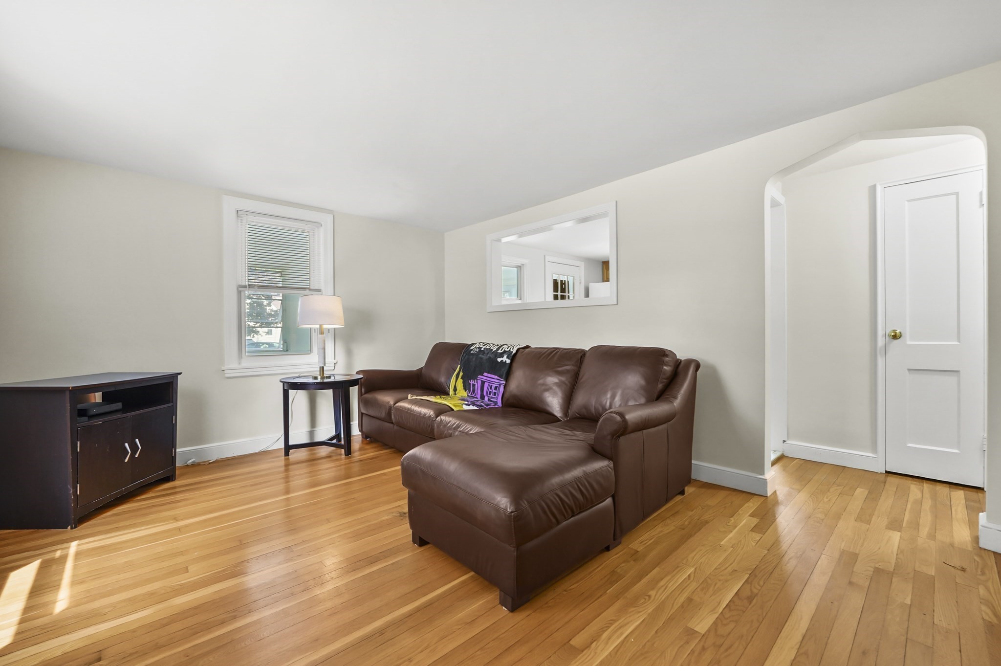 woburn - #73414907