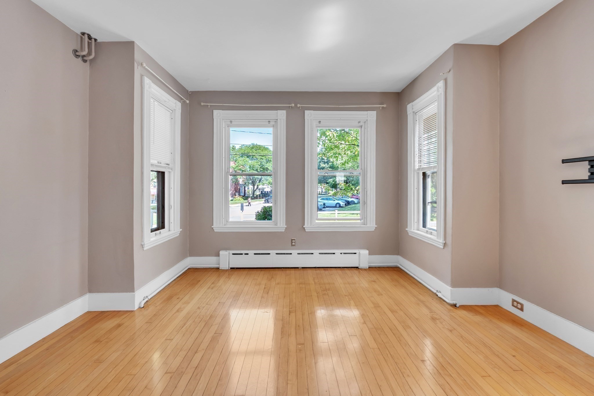 framingham - #73414919