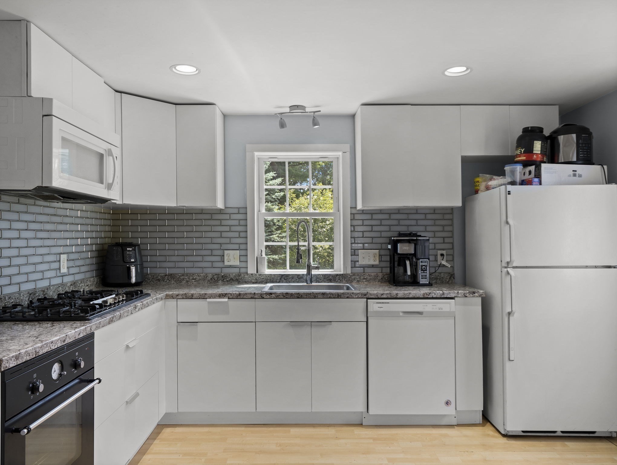 abington - #73414924