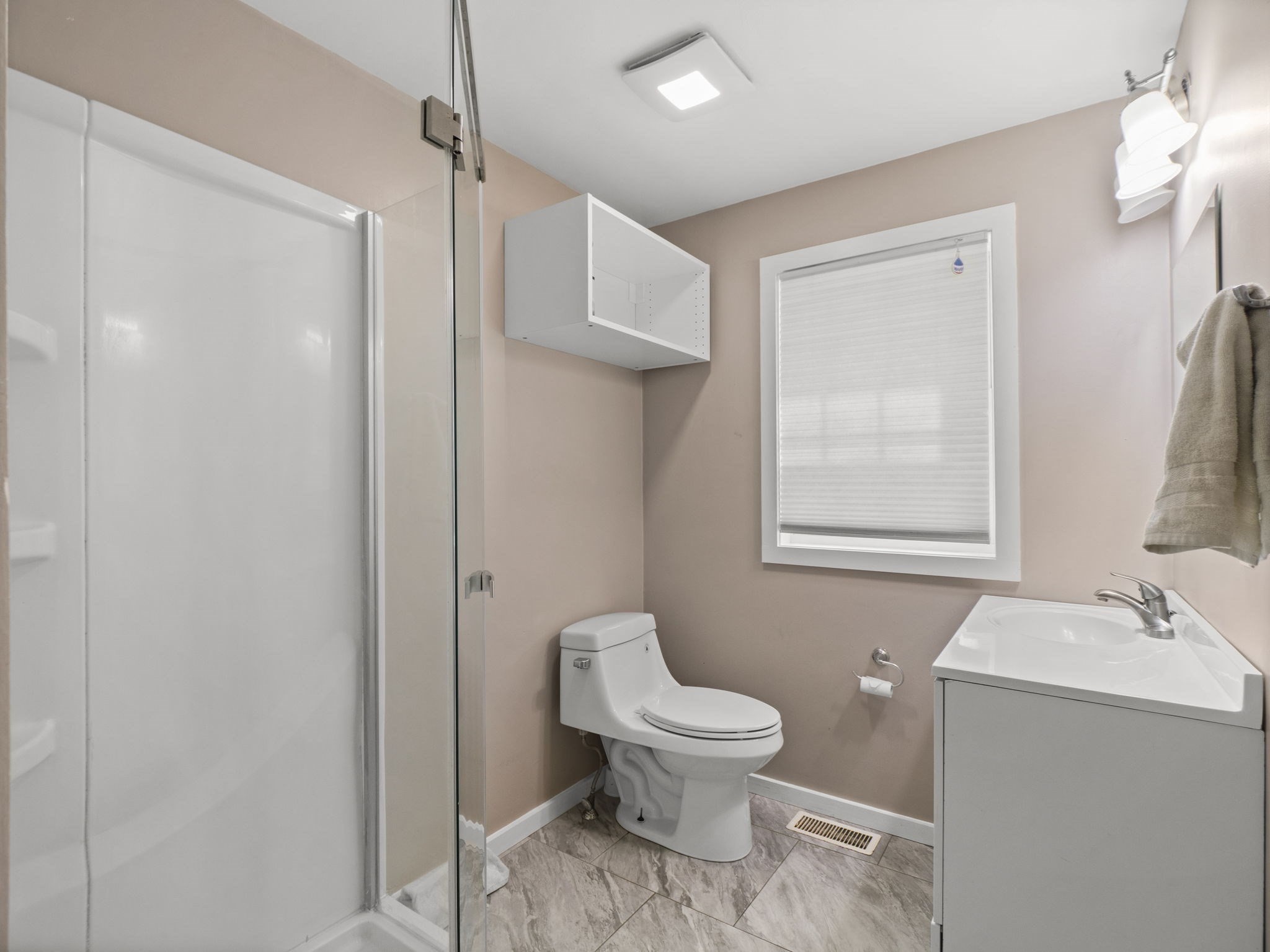 abington - #73414924