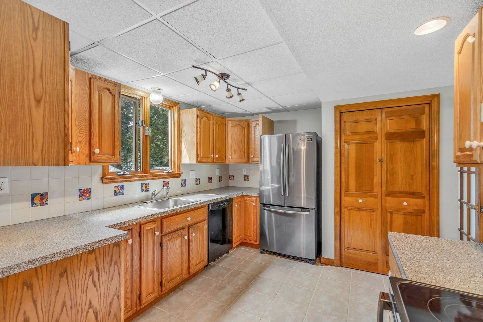 474 Townsend St, Fitchburg, MA 01420 - Image 9