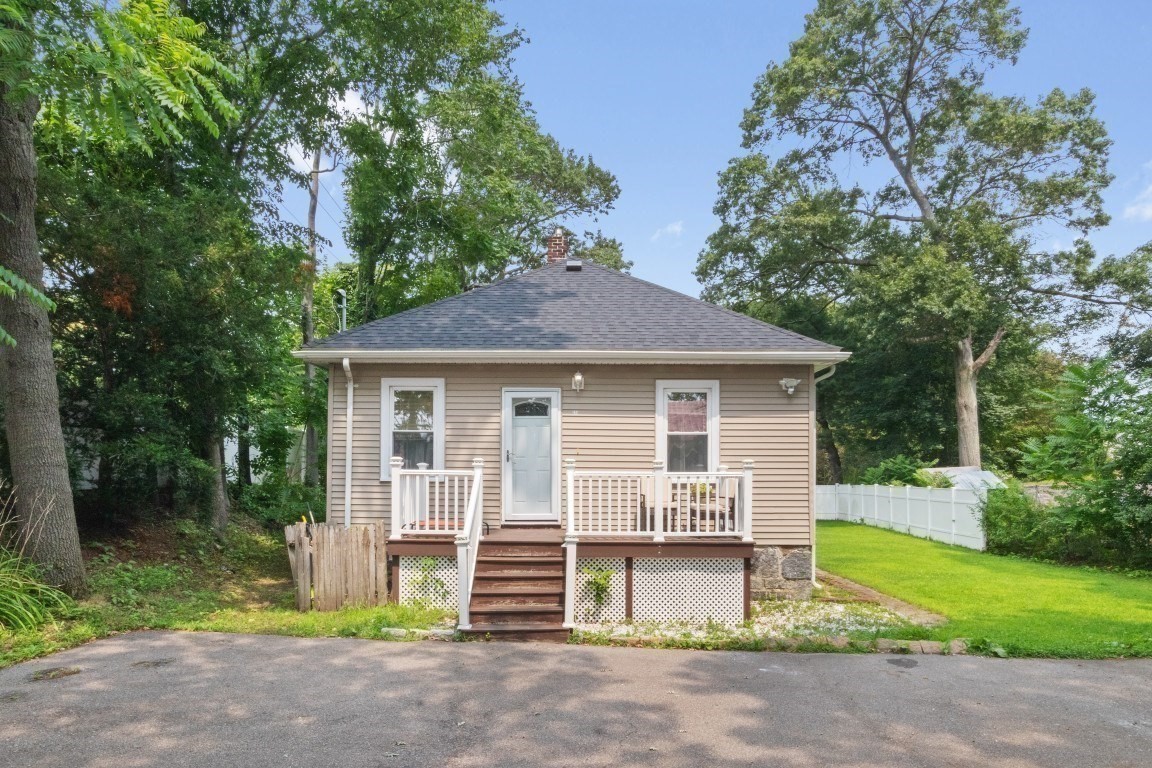 canton - #73414998