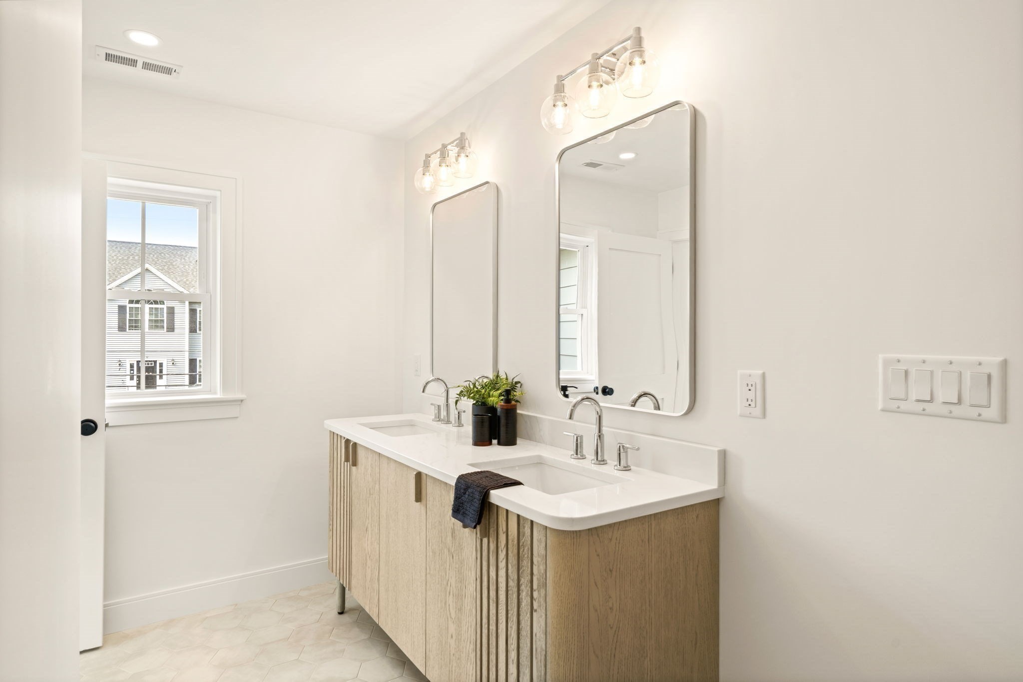 2 Stephanie Street, Burlington, MA 01803 - Image 30