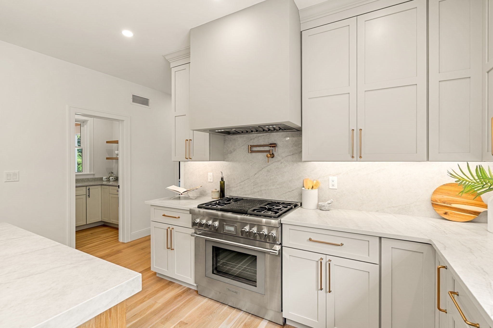 2 Stephanie Street, Burlington, MA 01803 - Image 6