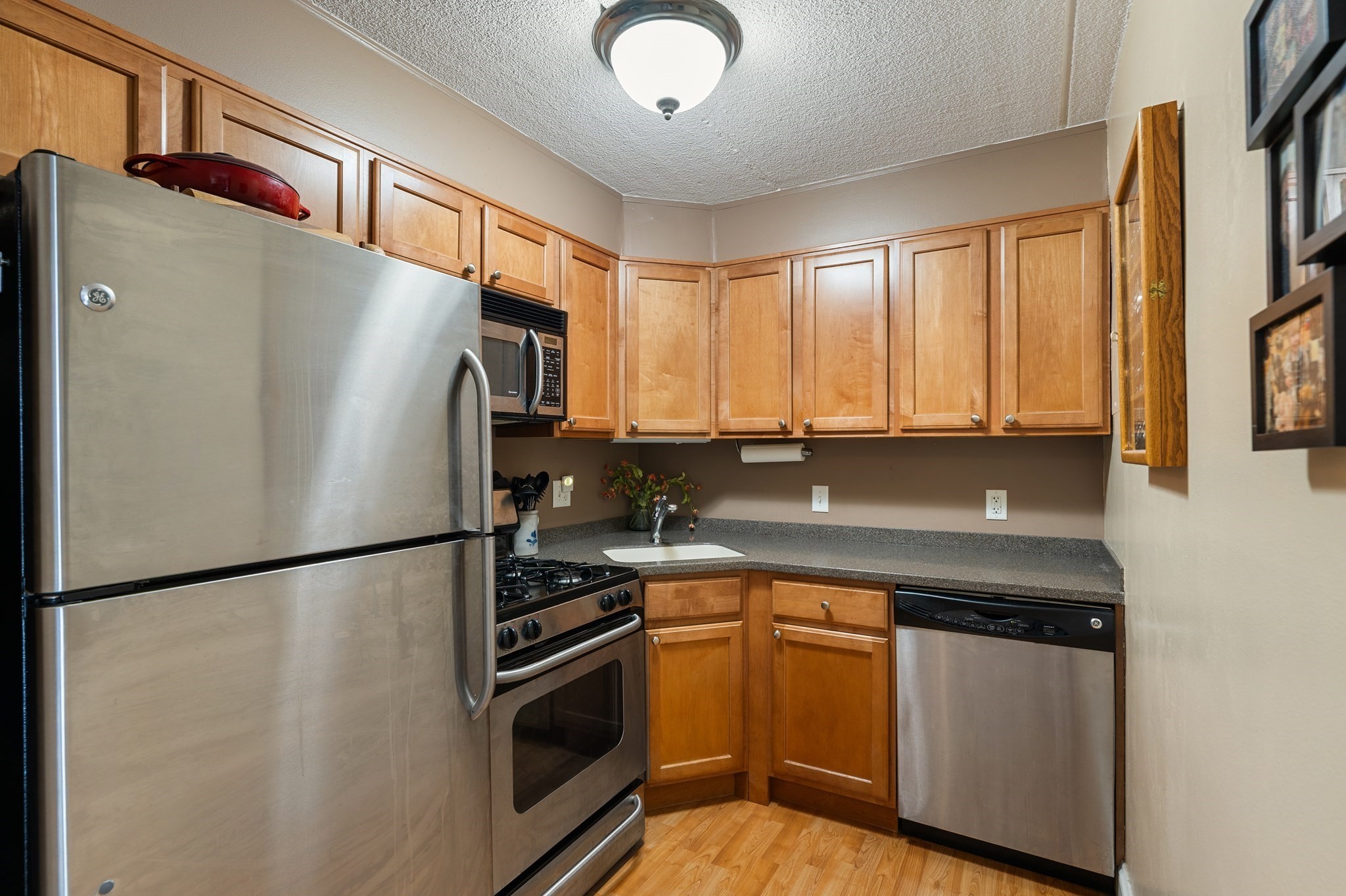 framingham - #73415080