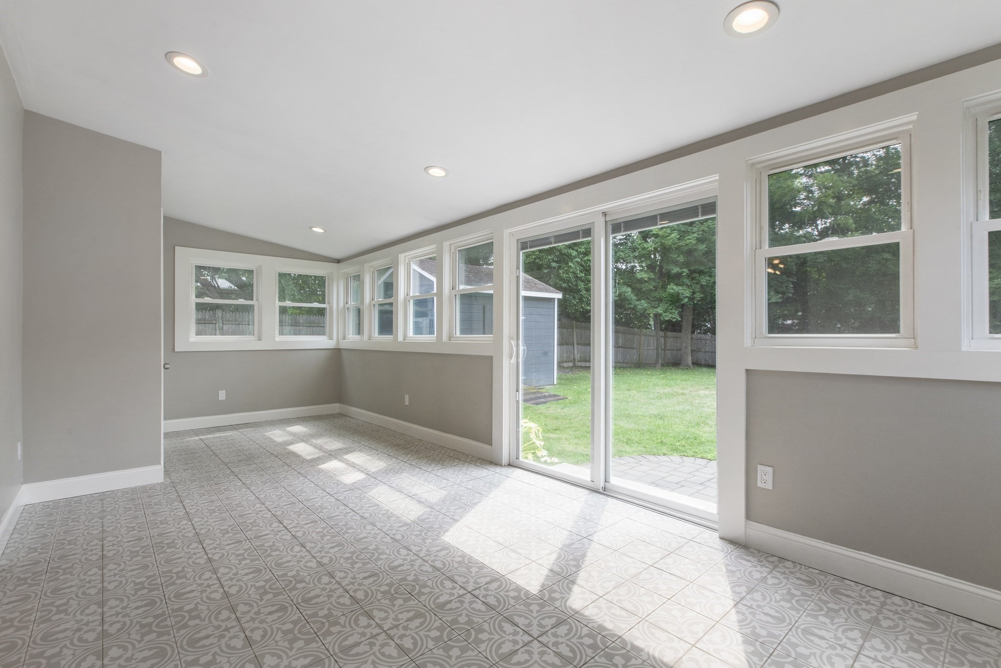 framingham - #73415086