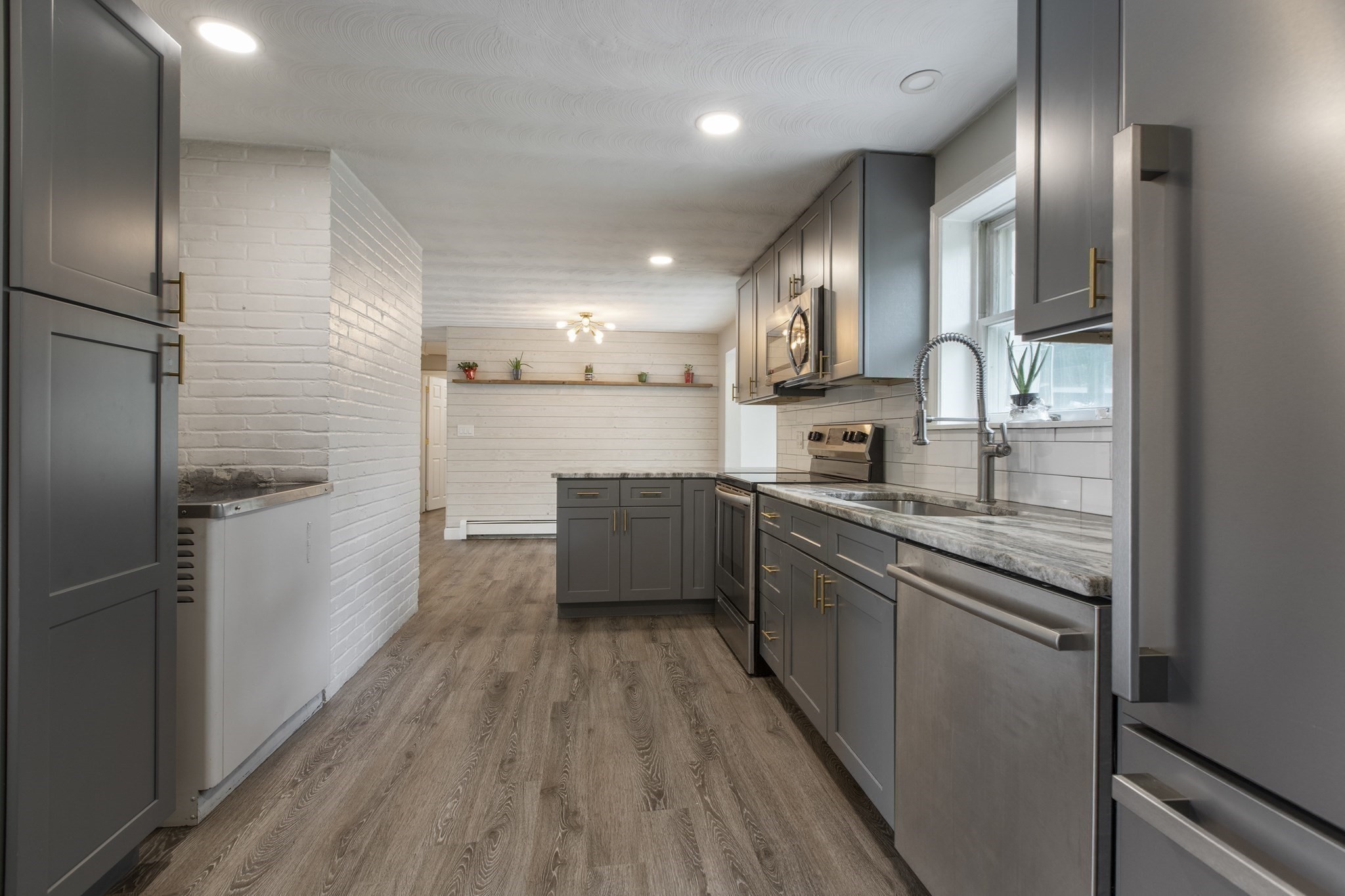 framingham - #73415086