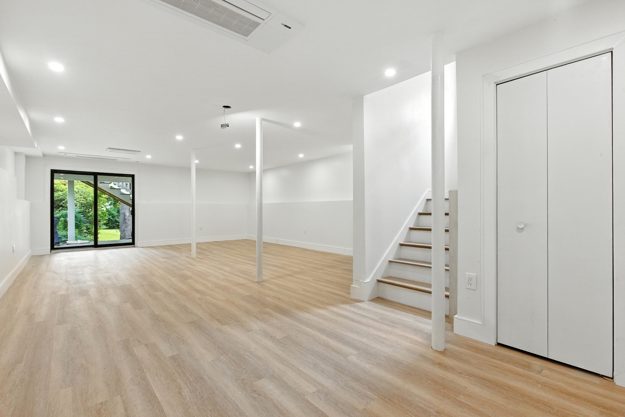 westwood - #73415089