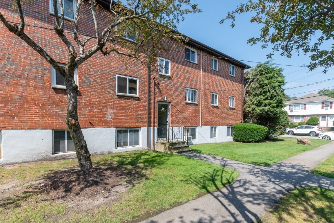 west-roxbury - #73415093