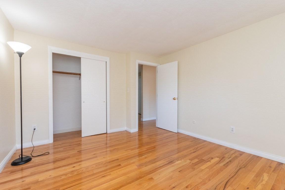 west-roxbury - #73415093