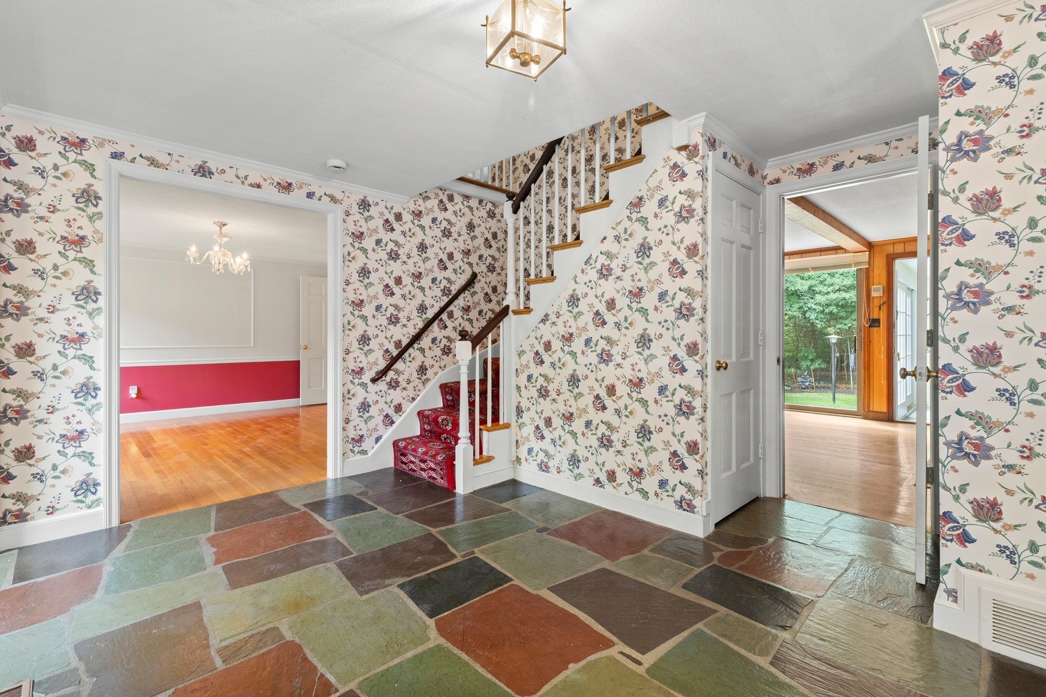 lynnfield - #73415094