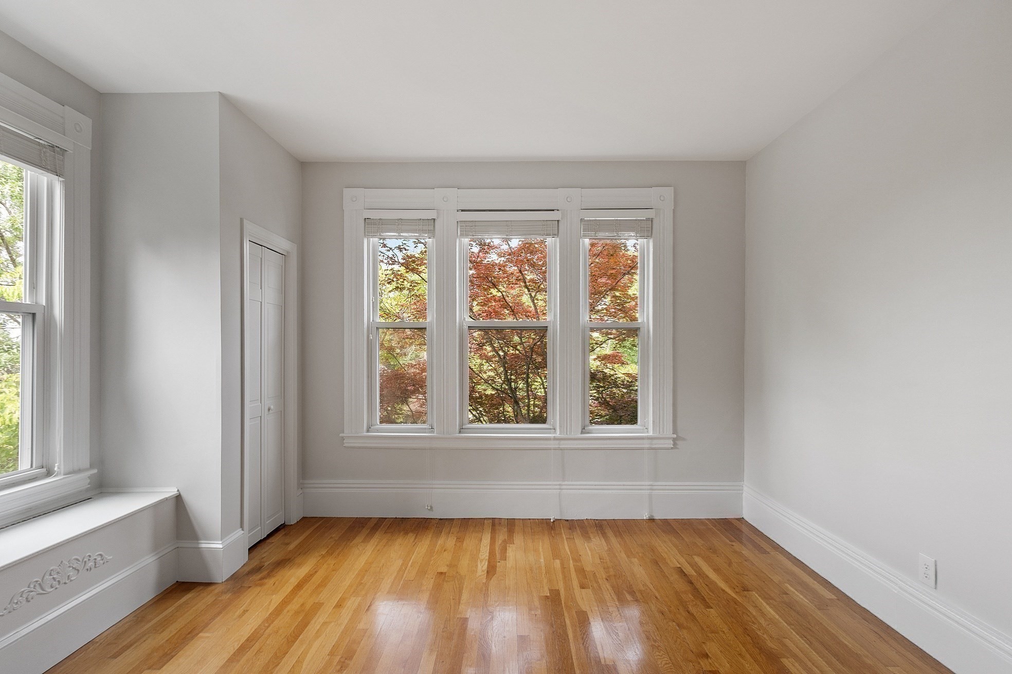somerville - #73415102
