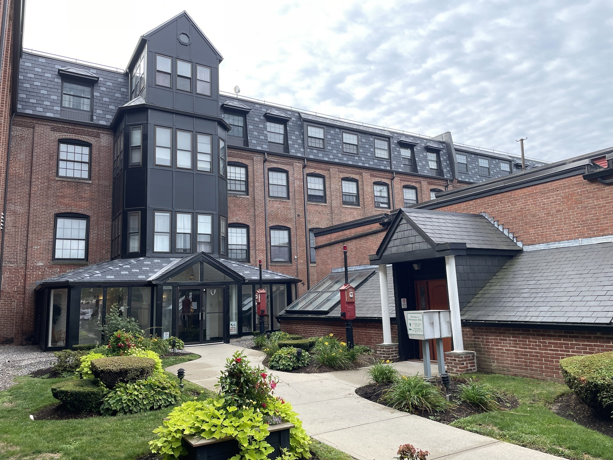 21 Linden St #304, Quincy, MA 02170