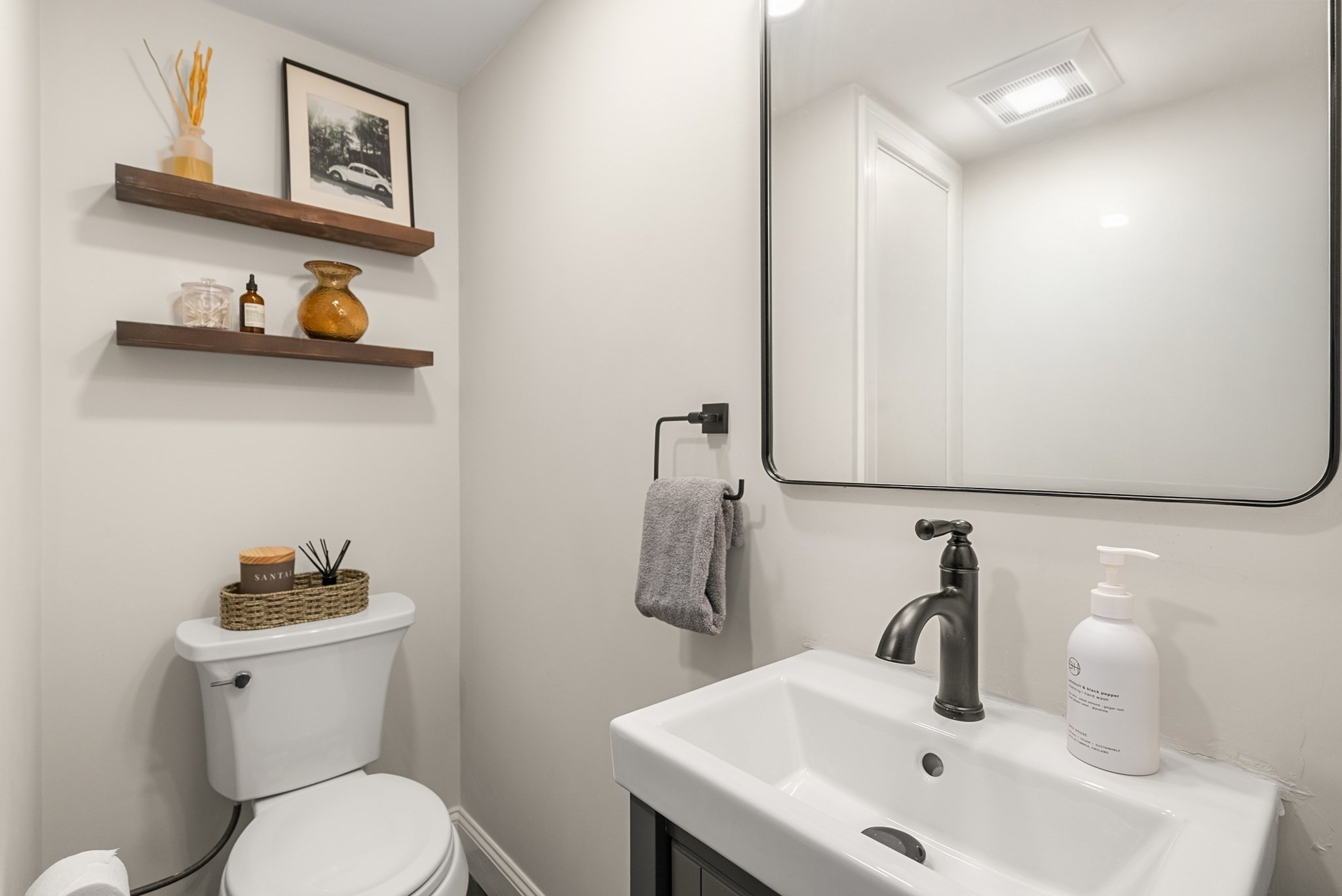 charlestown - #73415204