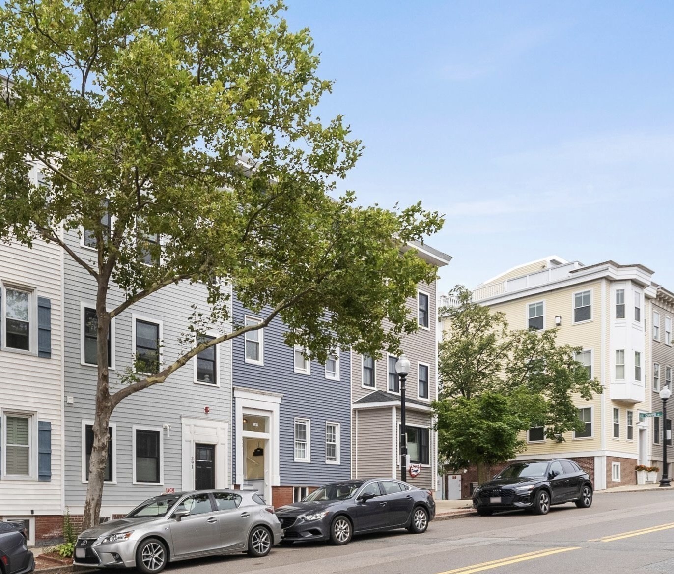 charlestown - #73415204