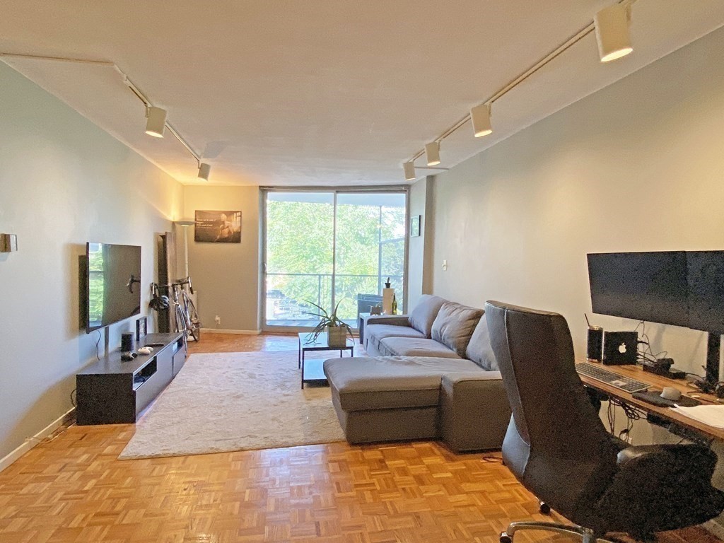 brookline - #73415210