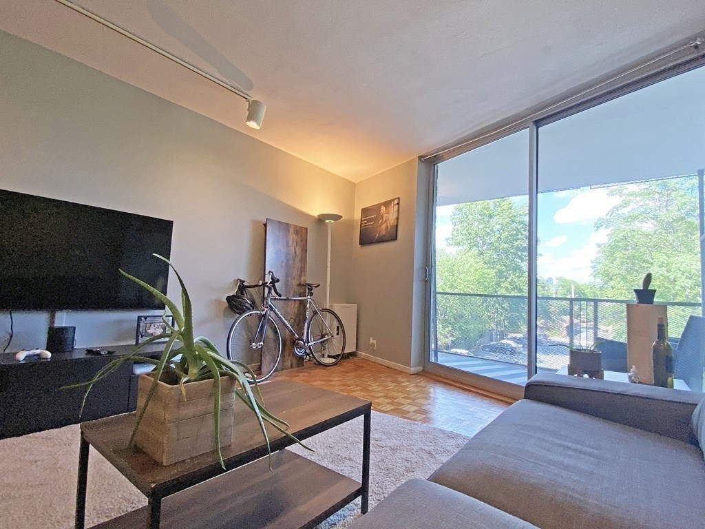 brookline - #73415210