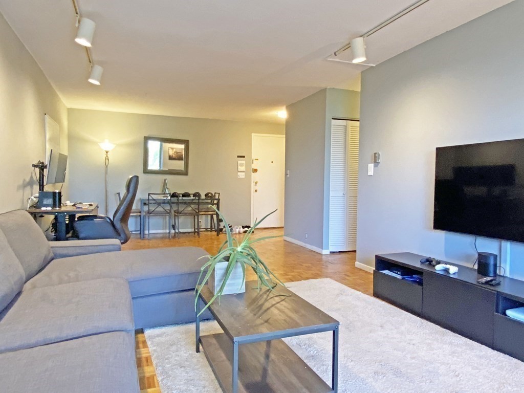 brookline - #73415210