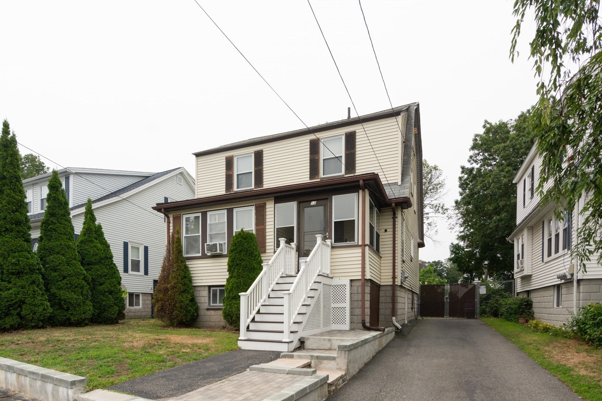 malden - #73415235