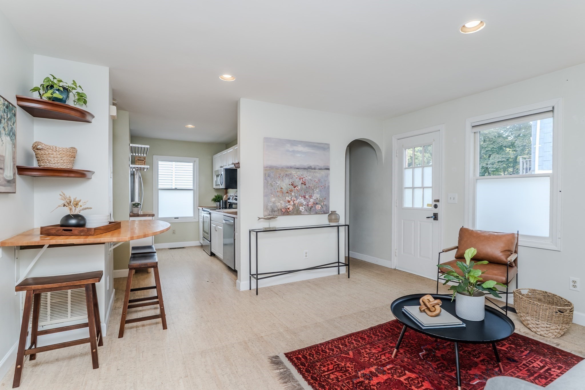 9 Walnut St Unit B, Northampton, MA 01060 - Image 1
