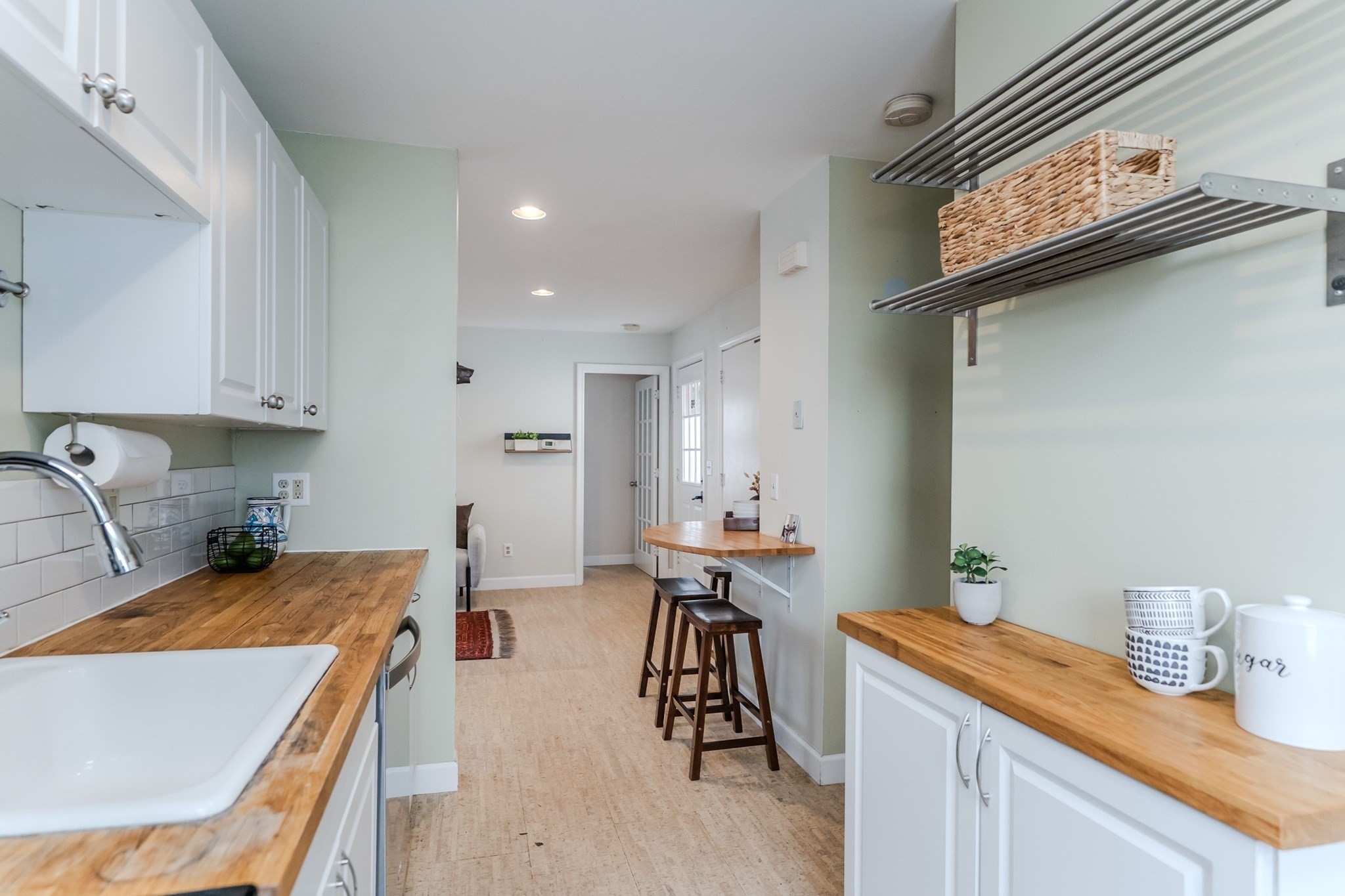 9 Walnut St Unit B, Northampton, MA 01060 - Image 14