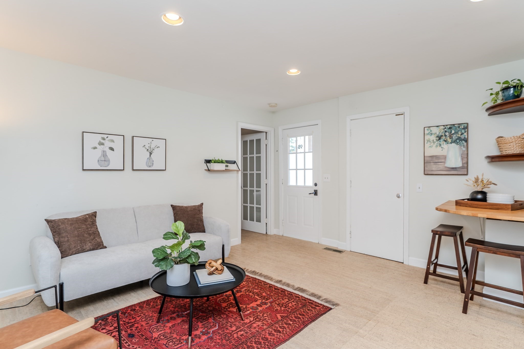 9 Walnut St Unit B, Northampton, MA 01060 - Image 3