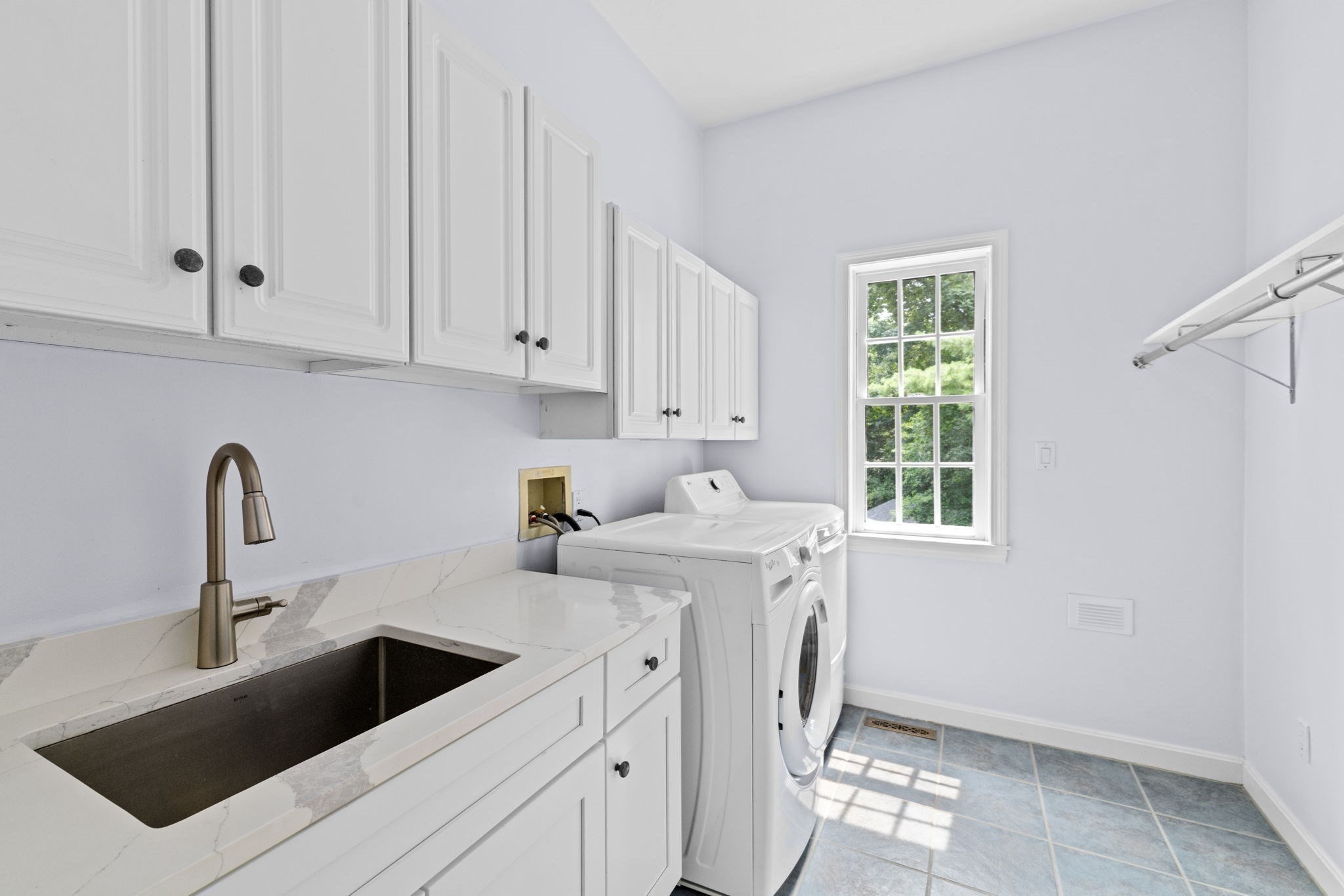 105 East St, Hingham, MA 02043 - Image 13