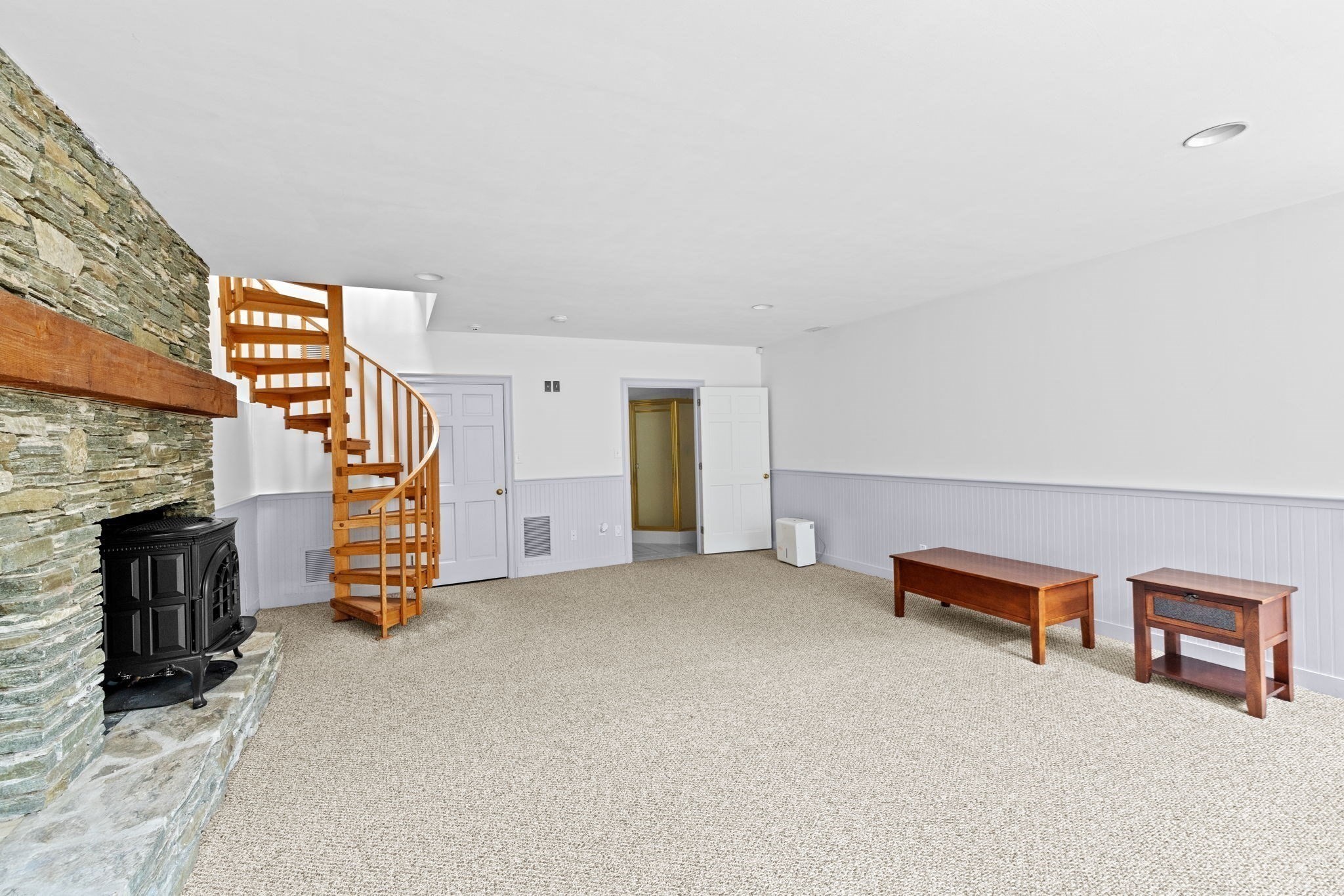 105 East St, Hingham, MA 02043 - Image 24