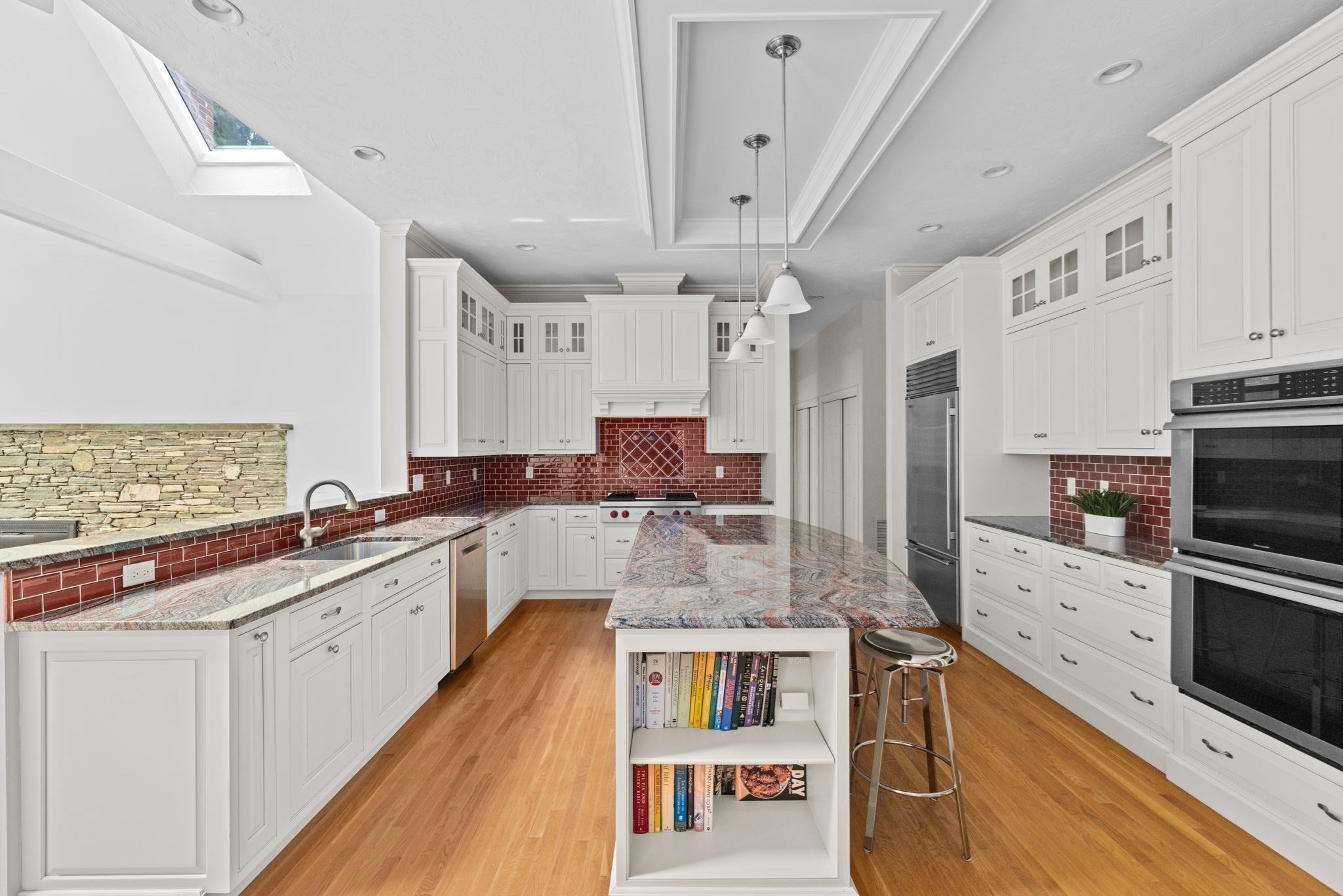 105 East St, Hingham, MA 02043 - Image 5